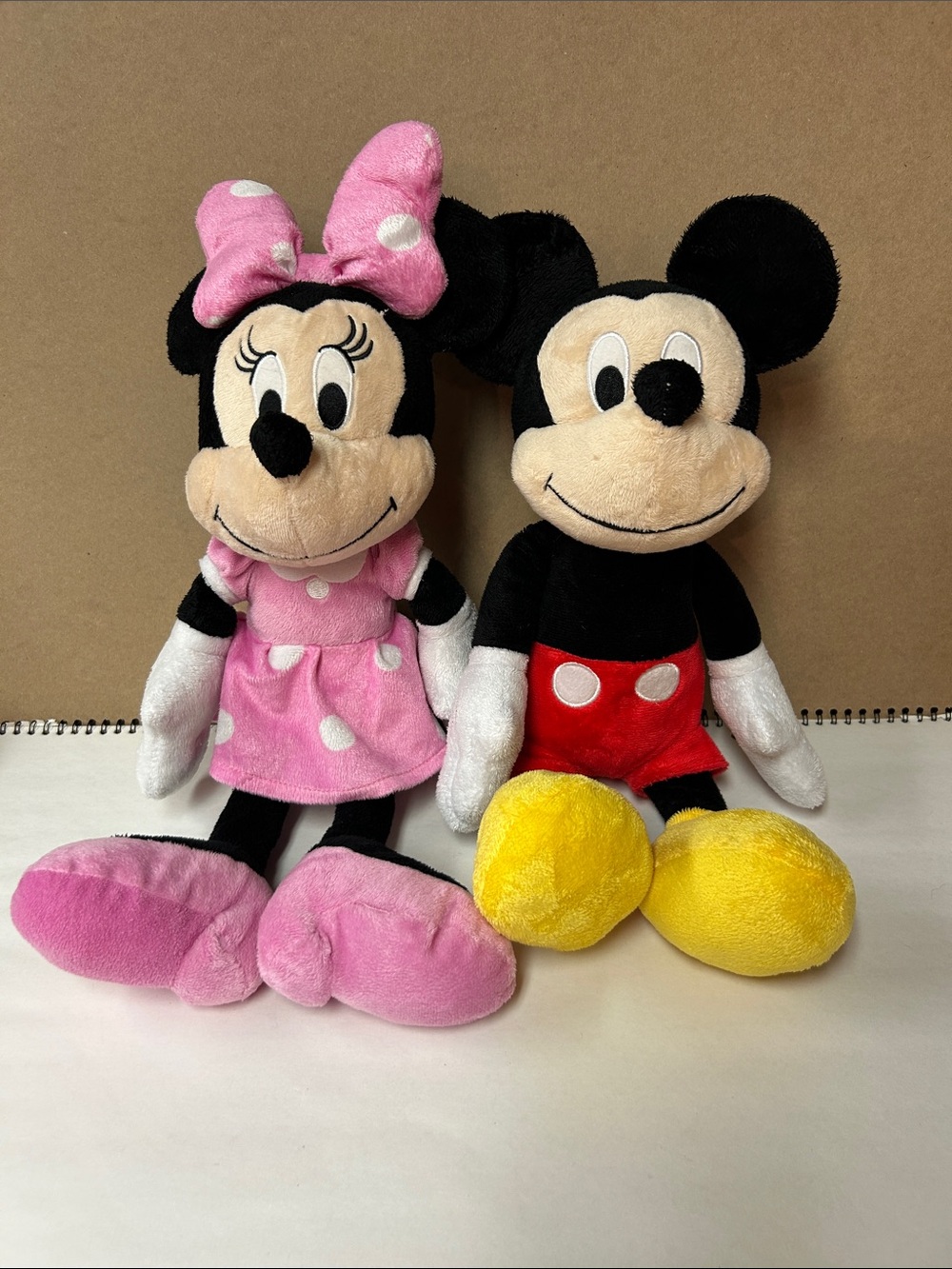 Disney Minnie & Mickey Plush Duo - Pink, Red, Yellow, Black